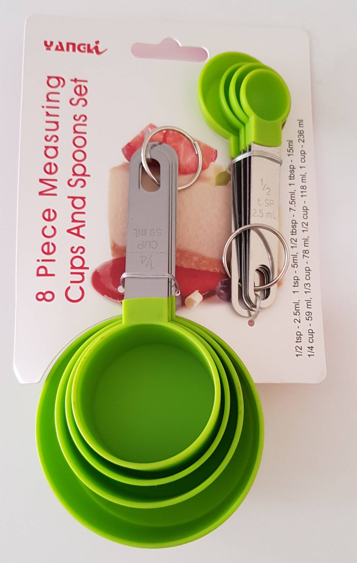 "Tazas y cucharas medidoras de metal y plástico 0005"