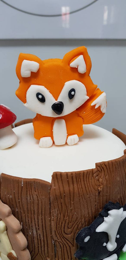 Cortadores de animales del bosque de plástico